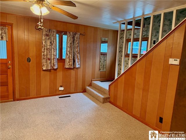 60 Cleveland Avenue, Salamanca, NY 14779