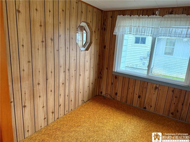 60 Cleveland Avenue, Salamanca, NY 14779