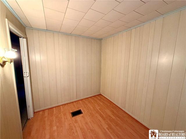 60 Cleveland Avenue, Salamanca, NY 14779