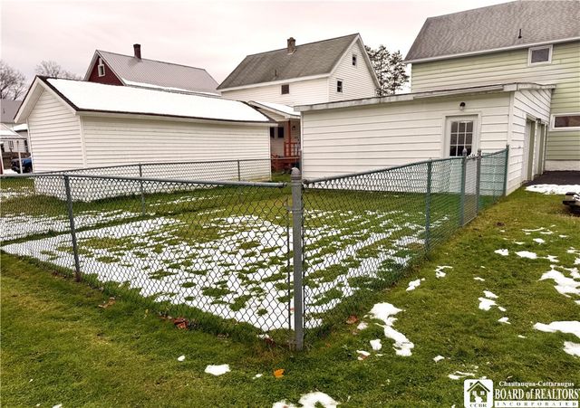 60 Cleveland Avenue, Salamanca, NY 14779