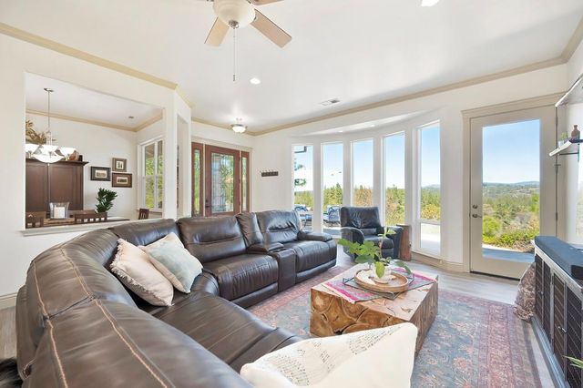3254 Clark St, Placerville, CA 95667