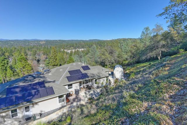 3254 Clark St, Placerville, CA 95667