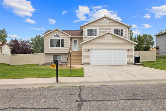 942 Adobe Drive, Billings, MT 59105