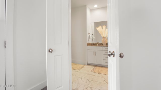 2709 Lagoon Manor Drive, Panama City, FL 32408