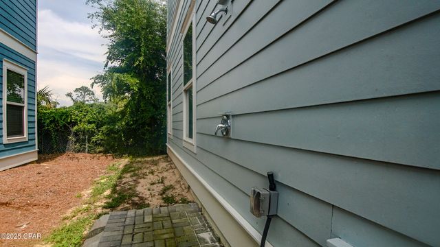 2709 Lagoon Manor Drive, Panama City, FL 32408