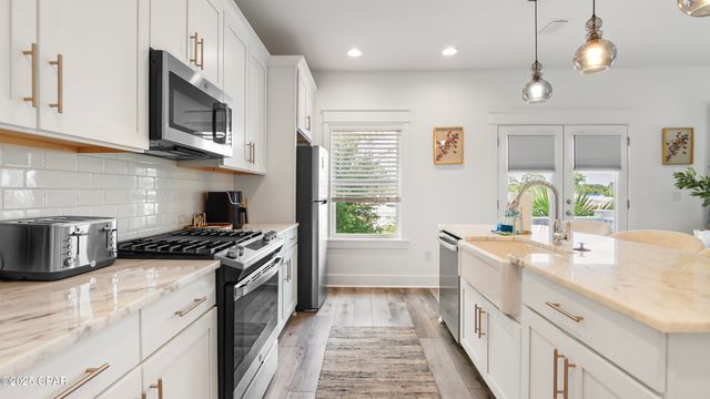 2709 Lagoon Manor Drive, Panama City, FL 32408