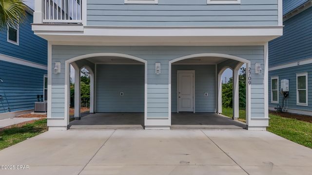 2709 Lagoon Manor Drive, Panama City, FL 32408