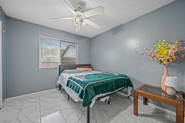 13911 Clear Forest Drive, Sugar Land, TX 77498