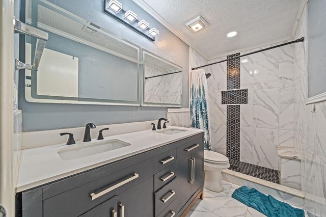 13911 Clear Forest Drive, Sugar Land, TX 77498