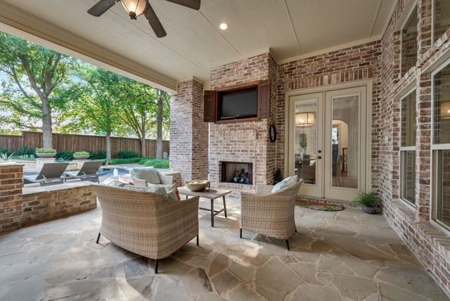 6804 Whittier Lane, Colleyville, TX 76034