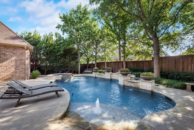 6804 Whittier Lane, Colleyville, TX 76034