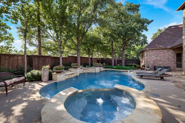 6804 Whittier Lane, Colleyville, TX 76034