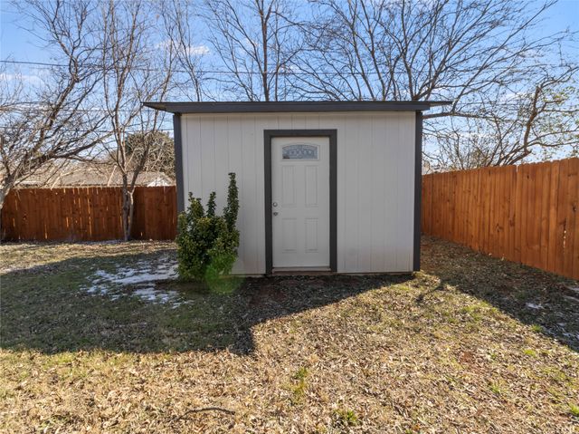 610 Stonewall Drive, Euless, TX 76039