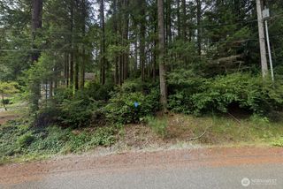 3839 Silver Lane NW, Bremerton, WA 98312