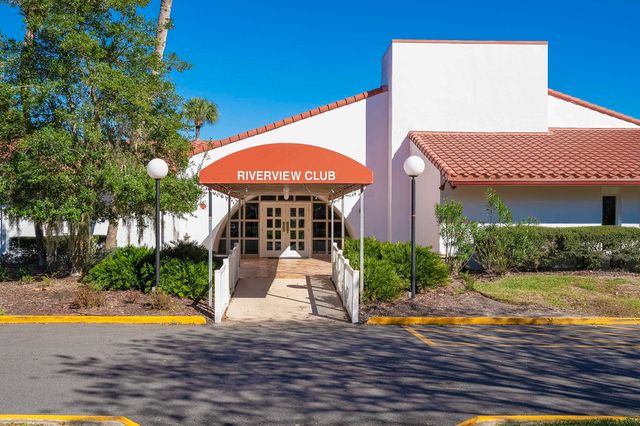 1040 Dorado Dr, St Augustine, FL 32086