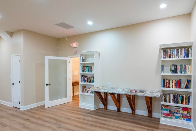 1040 Dorado Dr, St Augustine, FL 32086