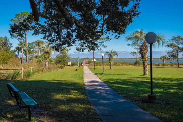 1040 Dorado Dr, St Augustine, FL 32086