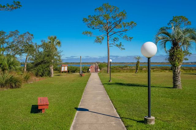 1040 Dorado Dr, St Augustine, FL 32086