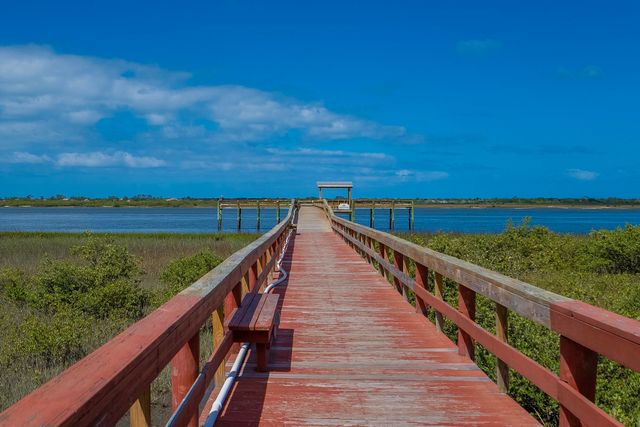 1040 Dorado Dr, St Augustine, FL 32086