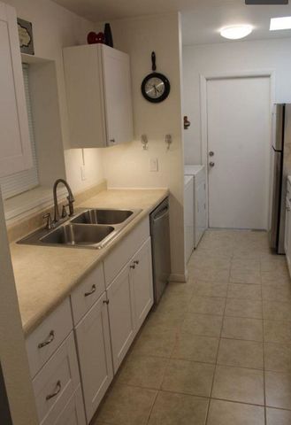 1040 Dorado Dr, St Augustine, FL 32086