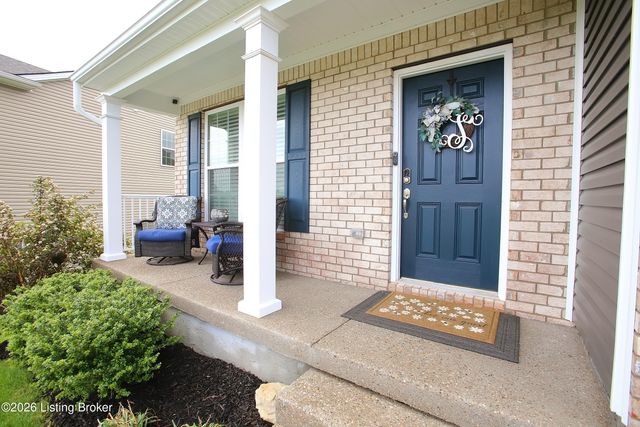 12015 Parkside Vista Ln, Louisville, KY 40229