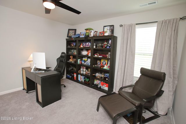 12015 Parkside Vista Ln, Louisville, KY 40229