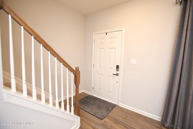12015 Parkside Vista Ln, Louisville, KY 40229