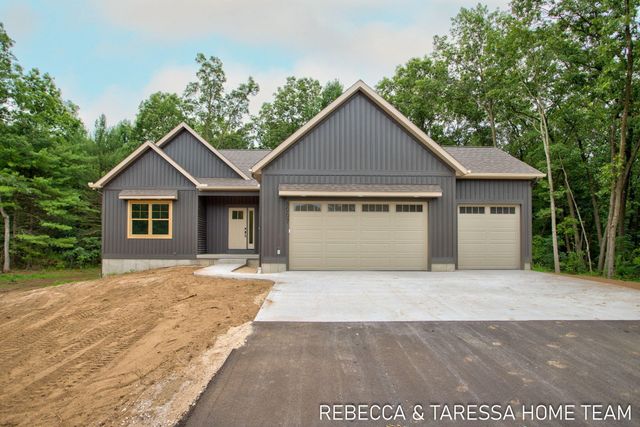 6007 Savannah Way 34, Muskegon, MI 49442