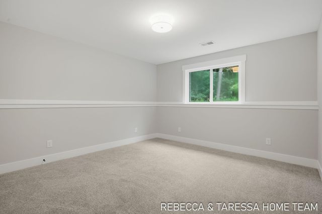 6007 Savannah Way 34, Muskegon, MI 49442