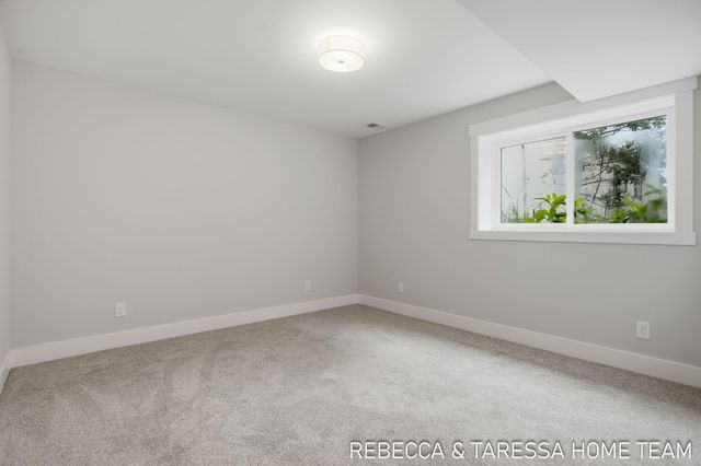 6007 Savannah Way 34, Muskegon, MI 49442