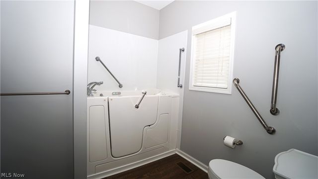 1166 Cobblestone Drive, Tallmadge, OH 44278