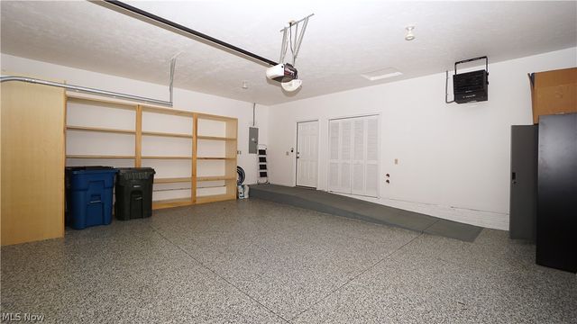 1166 Cobblestone Drive, Tallmadge, OH 44278