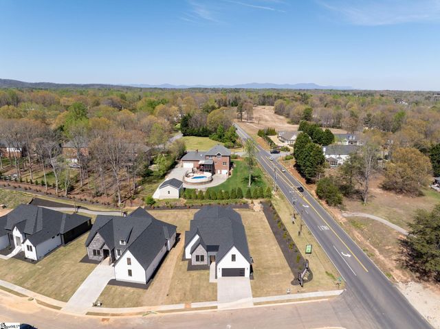 4 Aetna Spring Court, Taylors, SC 29687