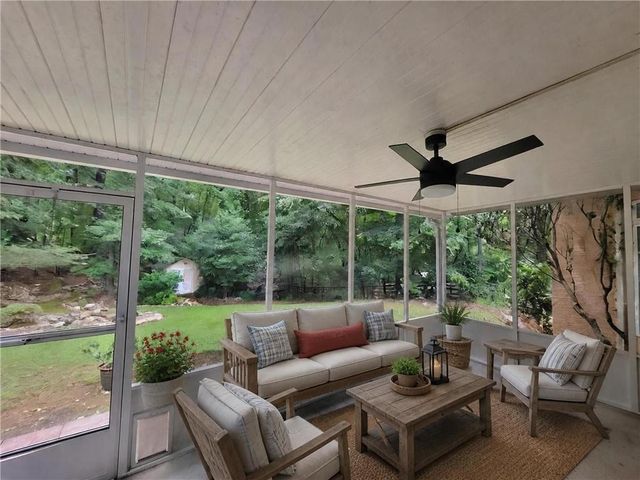 250 Jordan Place, Fayetteville, GA 30215