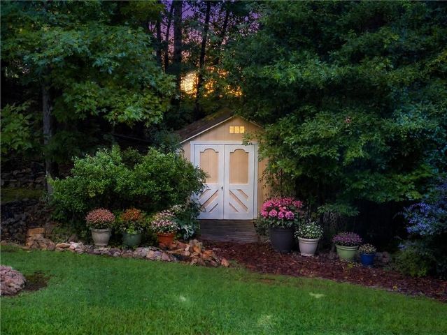 250 Jordan Place, Fayetteville, GA 30215