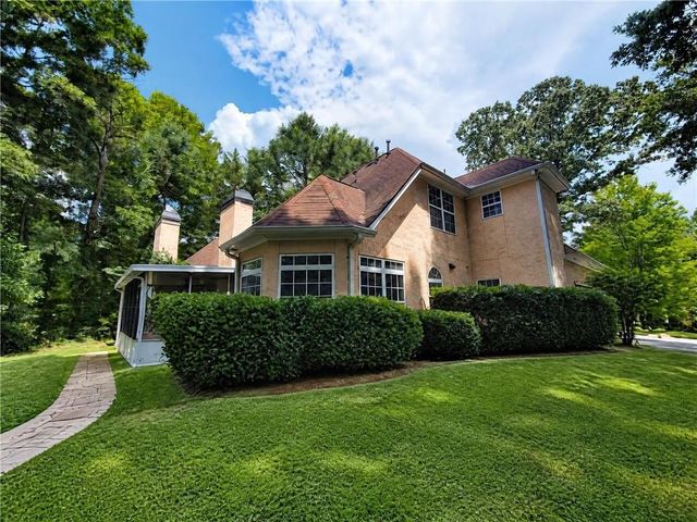 250 Jordan Place, Fayetteville, GA 30215