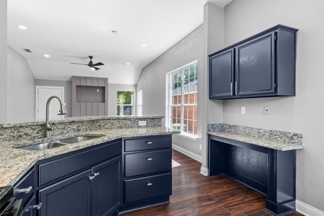 2401 Bennington Drive, Arlington, TX 76018