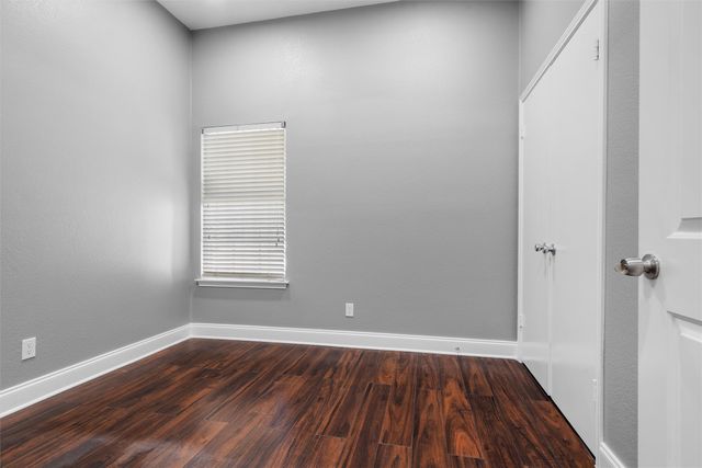 2401 Bennington Drive, Arlington, TX 76018