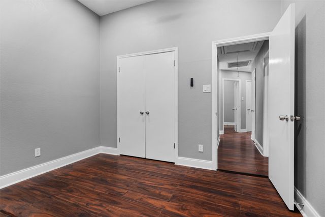 2401 Bennington Drive, Arlington, TX 76018