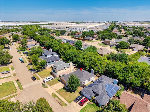 2401 Bennington Drive, Arlington, TX 76018