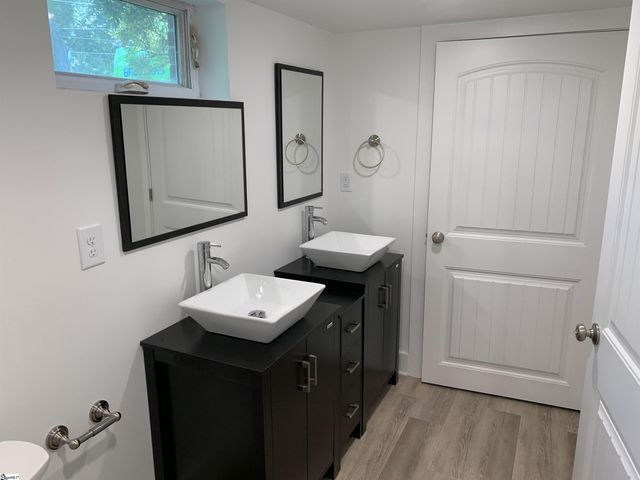 6A Crescent Ridge Drive, Greenville, SC 29615