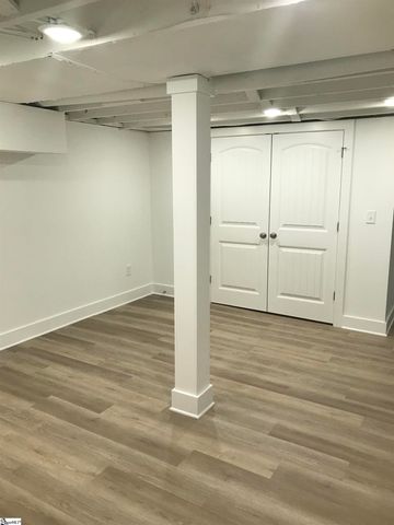 6A Crescent Ridge Drive, Greenville, SC 29615