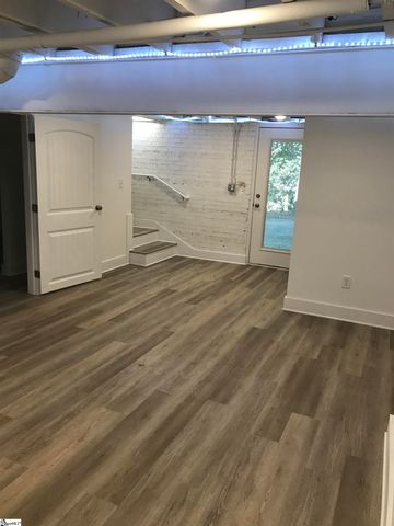 6A Crescent Ridge Drive, Greenville, SC 29615