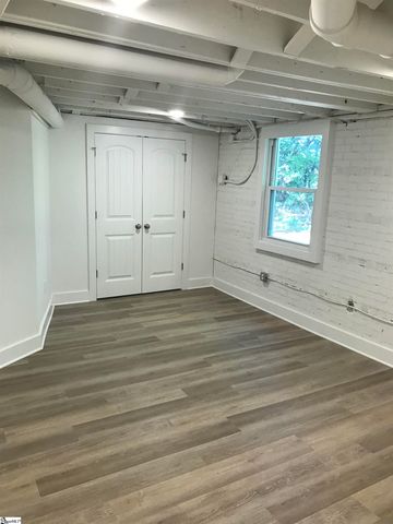 6A Crescent Ridge Drive, Greenville, SC 29615