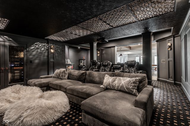 15612 Count Viking Court, Westfield, IN 46074