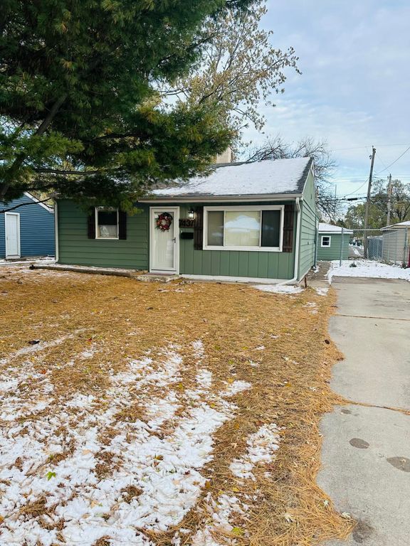 7437 White Oak Avenue, Hammond, IN 46324