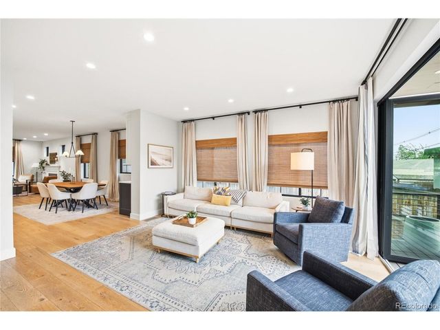 3364 W Moncrieff Pl, Denver, CO 80211
