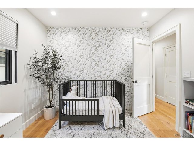 3364 W Moncrieff Pl, Denver, CO 80211