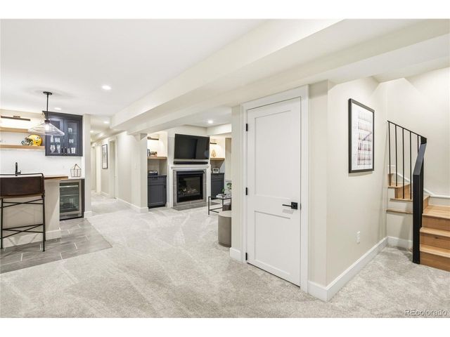 3364 W Moncrieff Pl, Denver, CO 80211