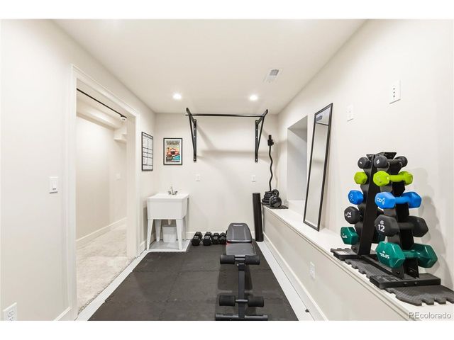 3364 W Moncrieff Pl, Denver, CO 80211